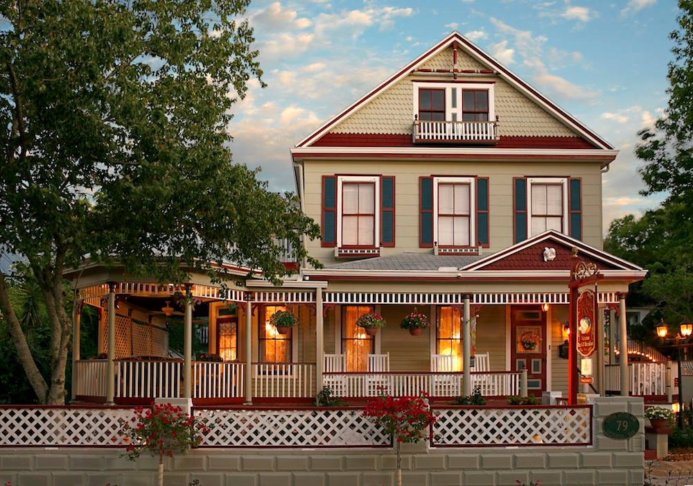 Cedar House Inn - HistoricCoastCulture.com