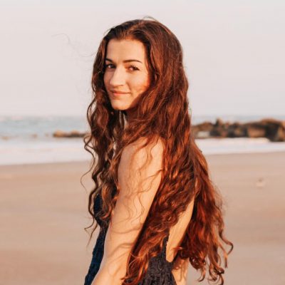  Jolie