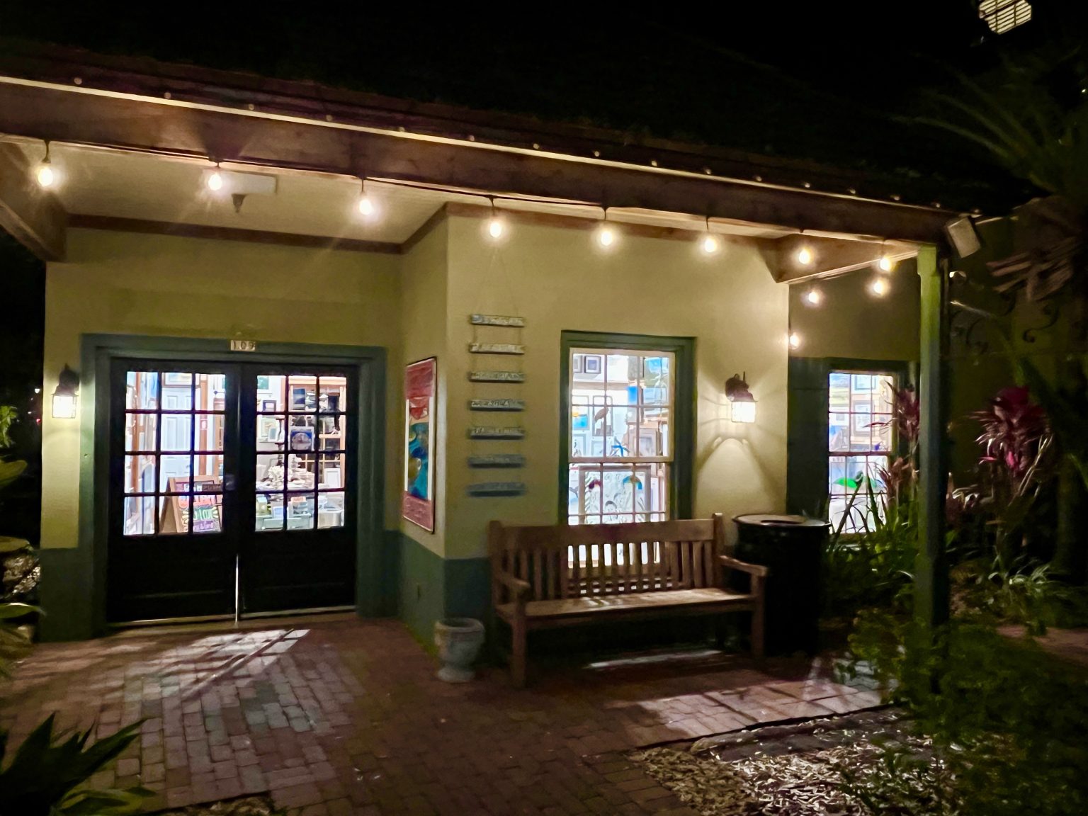 Gallery 2 - First Friday Art Walk and Artist in the Courtyard